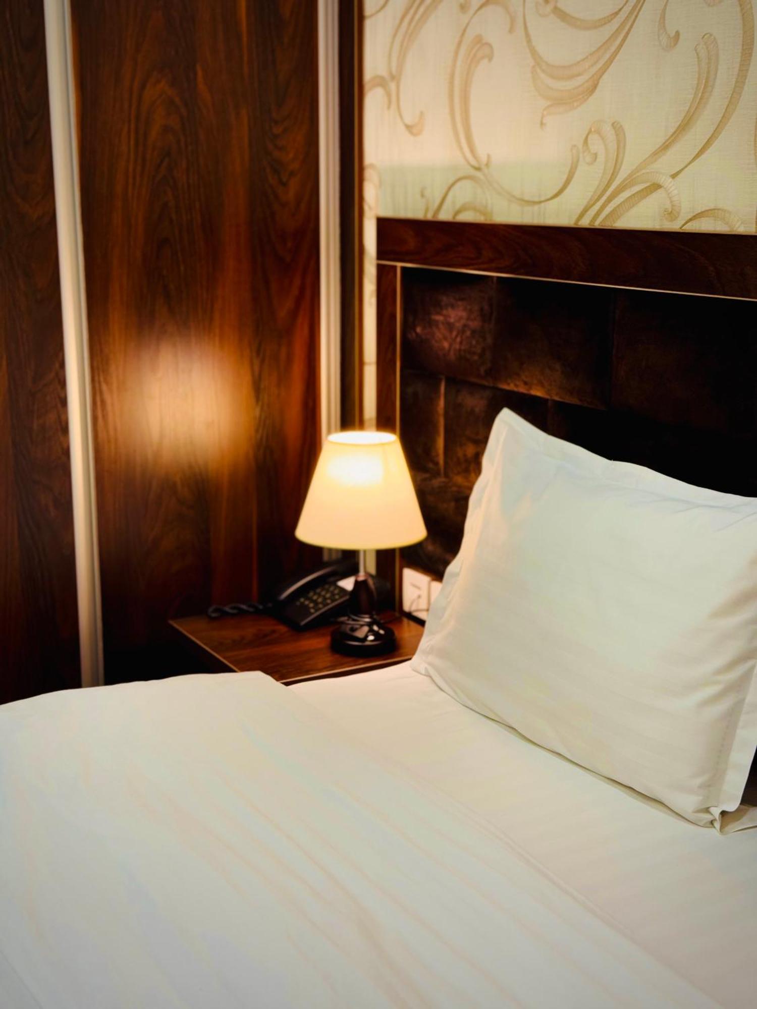 Ark Billur Halal Hotel ทาชเคนต์ ภายนอก รูปภาพ